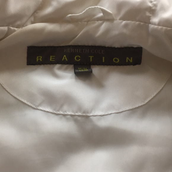 Kenneth Cole Reaction White Down Feather Vest - Picture 4 of 6